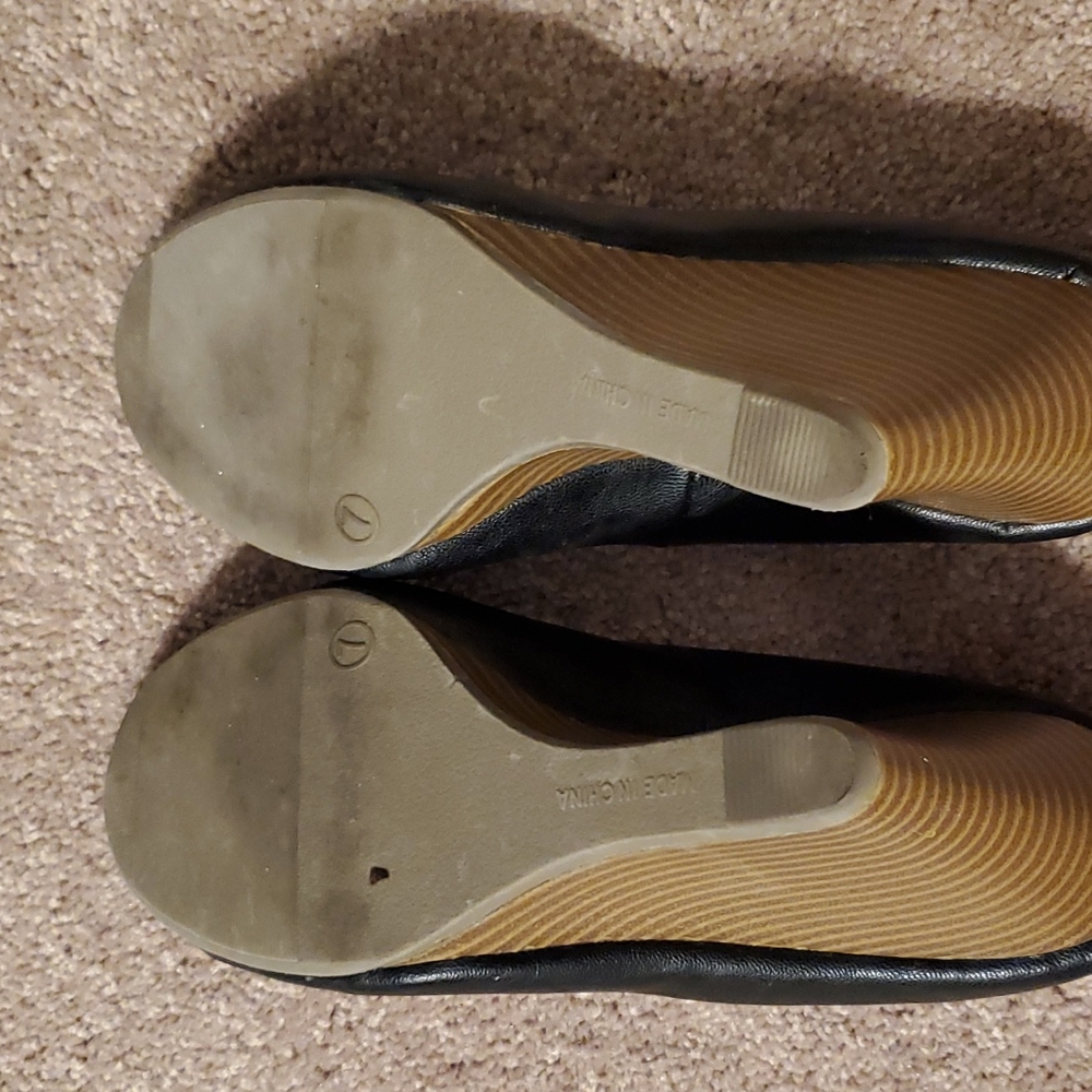 Wedges - Picture 2 of 3